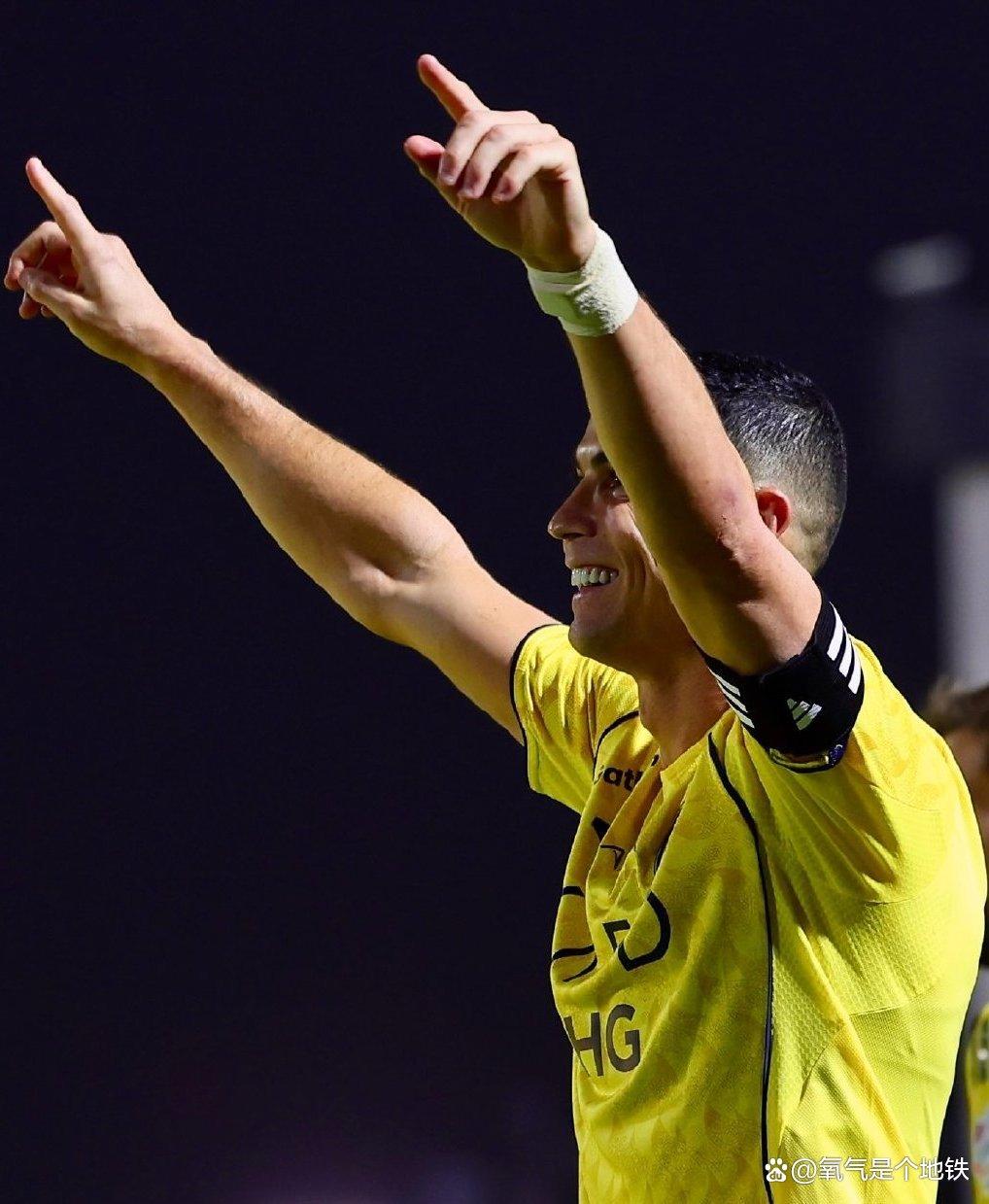 开云官网-C罗连续十五场比赛得分超过大比分领先费城76人围绕CBA常规赛绝杀压哨，这操作让人直呼：今晨曼联备战欧冠