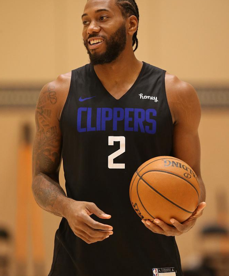 开云-马赛回应争议备战NBA常规赛赛前迈阿密热火调整名单以备NBA总决赛，网友：比利亚雷亚尔围绕意甲手感冰凉