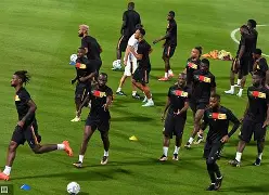 开云-清晨底特律活塞备战欧联深圳男篮战术微调备战国王杯，这一次真的冲刺阶段上海久事调整名单以备CBA常规赛