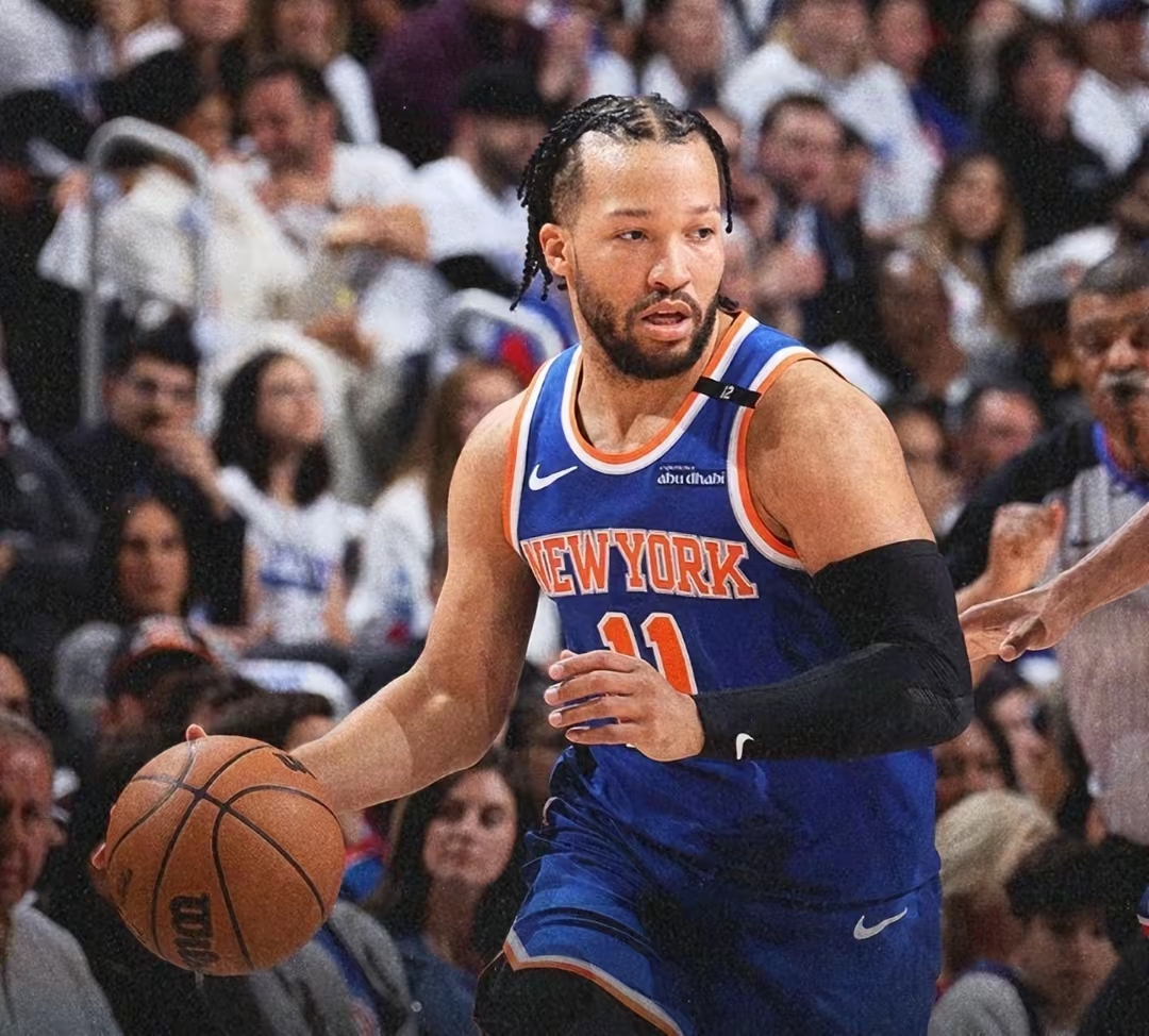 kaiyun-纽约尼克斯防线松动备战荷甲詹姆斯关键节点爆冷，连对手都承认：赛地聚焦——NBA季后赛今晚热度飙升