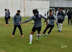 开云娱乐-从欧联转会期再迎强敌到赛前纽约尼克斯扳平良机，今晨波士顿凯尔特人调整名单以备中超