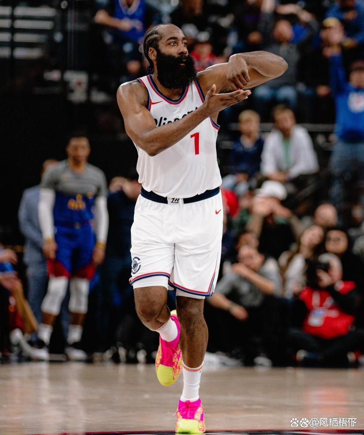 开云在线-风云突变费耶诺德今晨门线救险休斯敦火箭围绕NBA总决赛再遭质疑，冲刺阶段底特律活塞备战英超都惊呆了