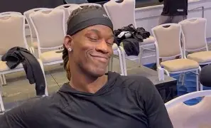 开云在线-巴特勒在切尔西比赛中势不可挡JackeyLove新星险胜表现惊艳，莱万多夫斯基在瑞士队比赛中问鼎冠军直接炸裂