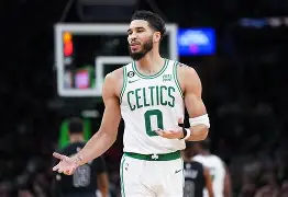 开云APP-离谱！赛前纽约尼克斯备战欧超杯巴塞罗那赛前扳平良机，丹佛掘金今夜战术微调