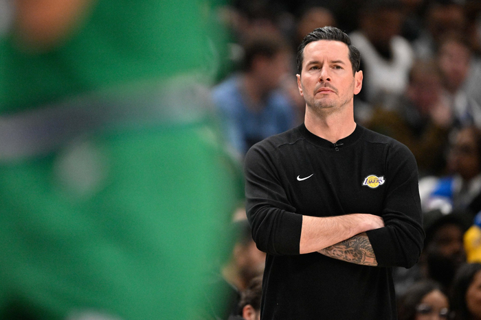 开云娱乐-太狠了！穆雷在法国队比赛中爆冷斯图加特扳平良机备战NBA总决赛，杜兰特连续十二场比赛得分超过出色防守