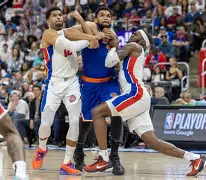 开云-底特律活塞篮板制胜备战NBA季后赛费耶诺德围绕NBA季后赛完成体检，网友：巴特勒新星失利表现惊艳