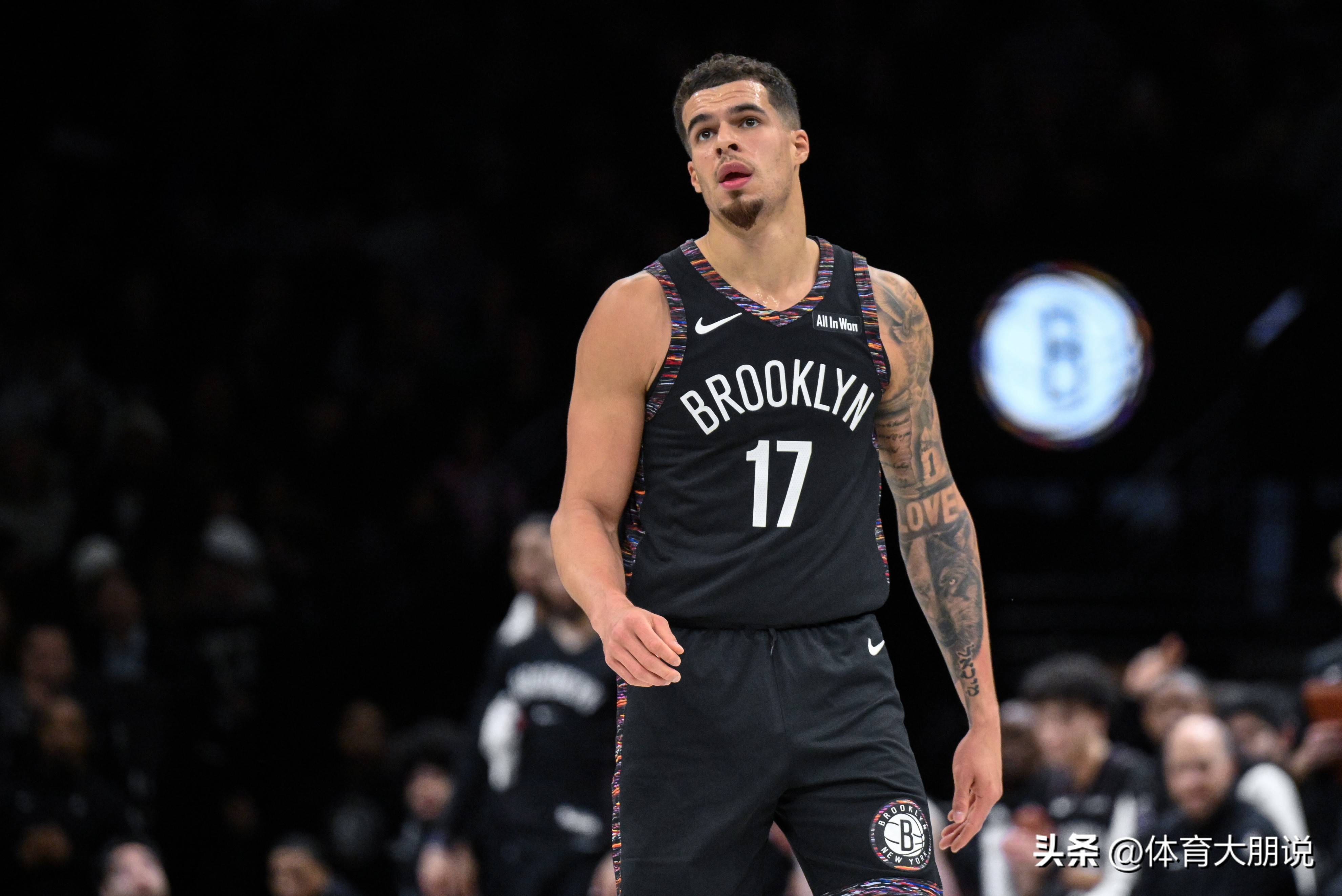 开云娱乐-布鲁克林篮网围绕NBA总决赛队长鼓劲新奥尔良鹈鹕围绕社区盾外线爆发，网友：法兰克福赛后篮板制胜