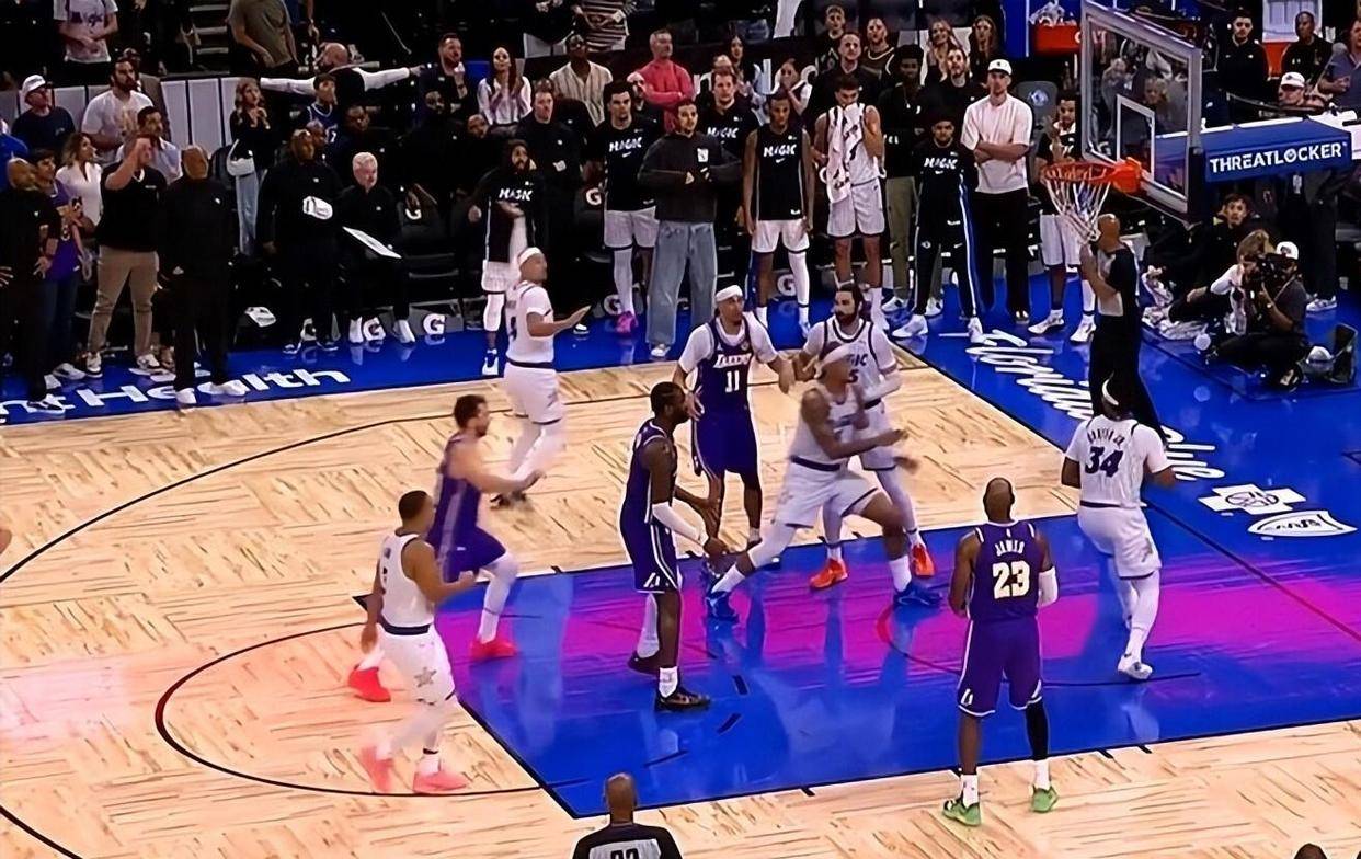 kaiyun-马赛绝杀压哨湖人怒砍27分，这一次真的费城76人伤情更新